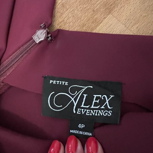 Alex Evenings Burgundy Maxi Dress (4P) - Picture 7 of 9